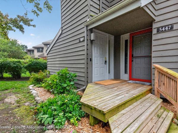 5449 Wild Oak Drive, East Lansing, MI 48823