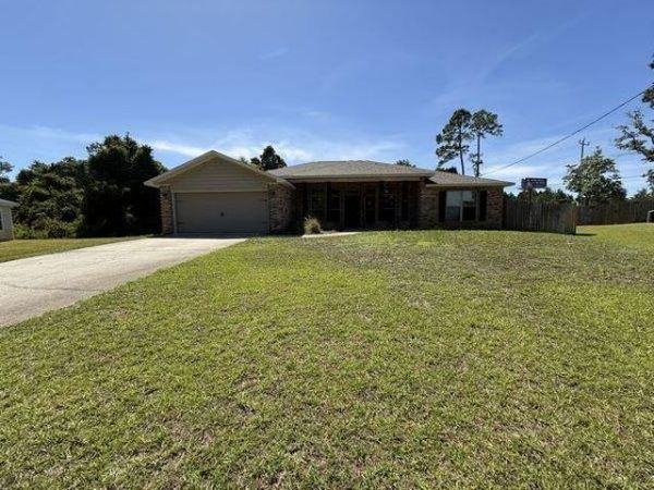 1773 Thunderbolt Street, Navarre, FL 32566