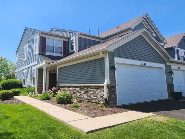 2435 Golf Ridge Circle , Unit 2435, Naperville, IL 60563