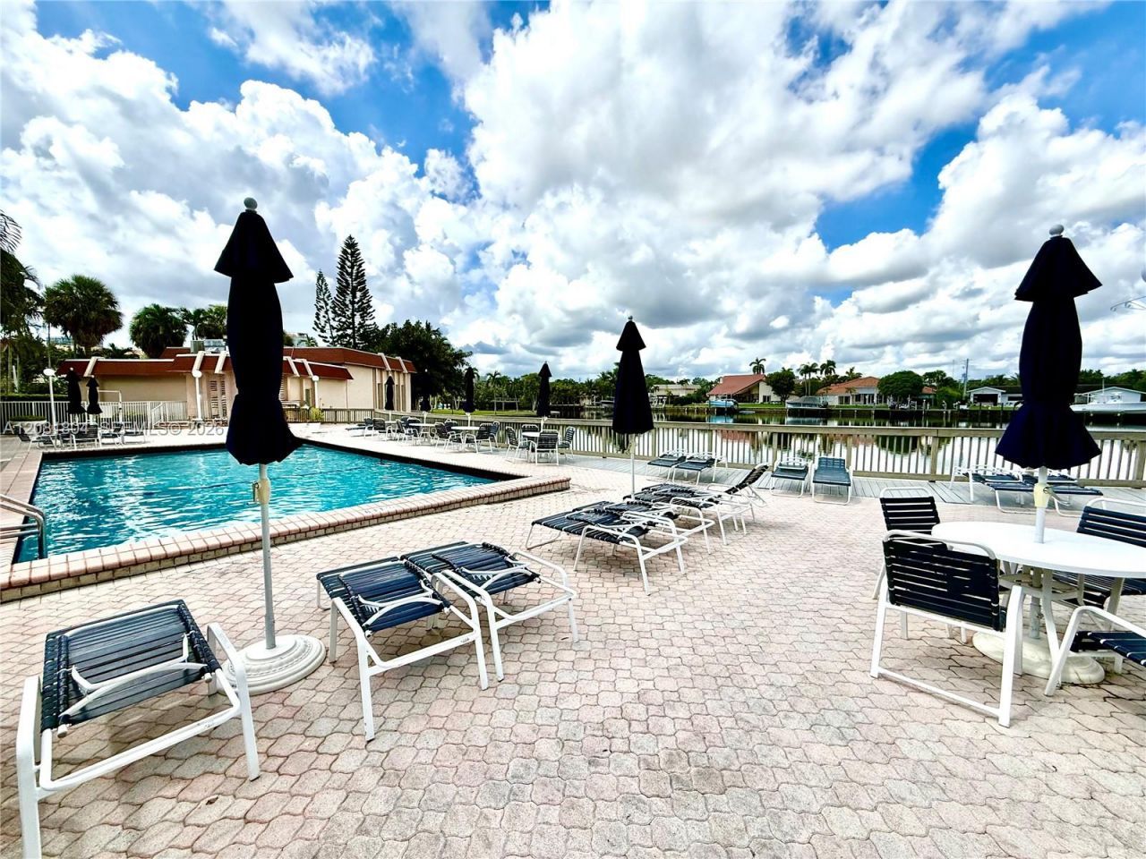 2101 Atlantic Shores Blvd, Unit 507, Hallandale Beach, FL 33009 Photo