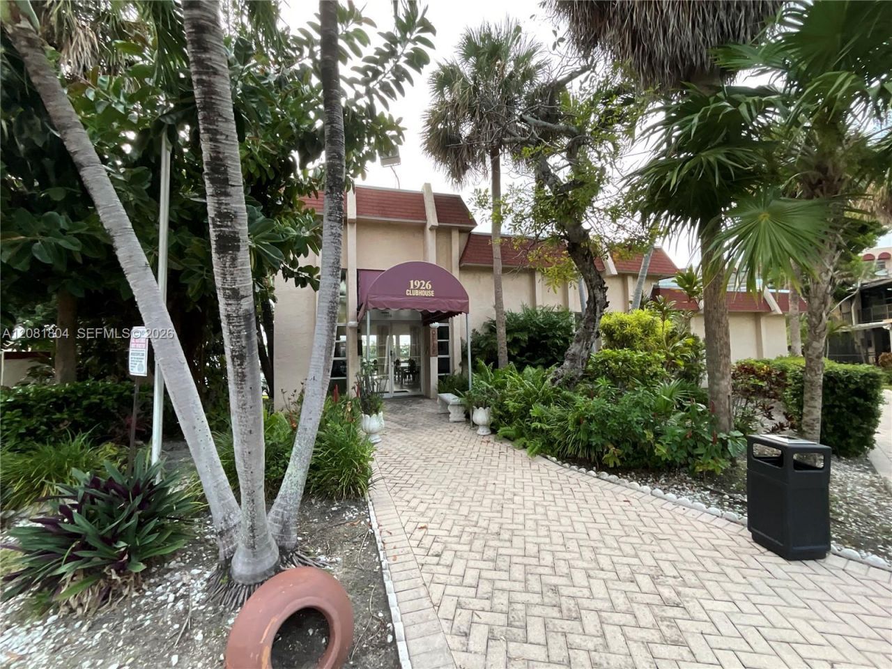 2101 Atlantic Shores Blvd, Unit 507, Hallandale Beach, FL 33009 Photo