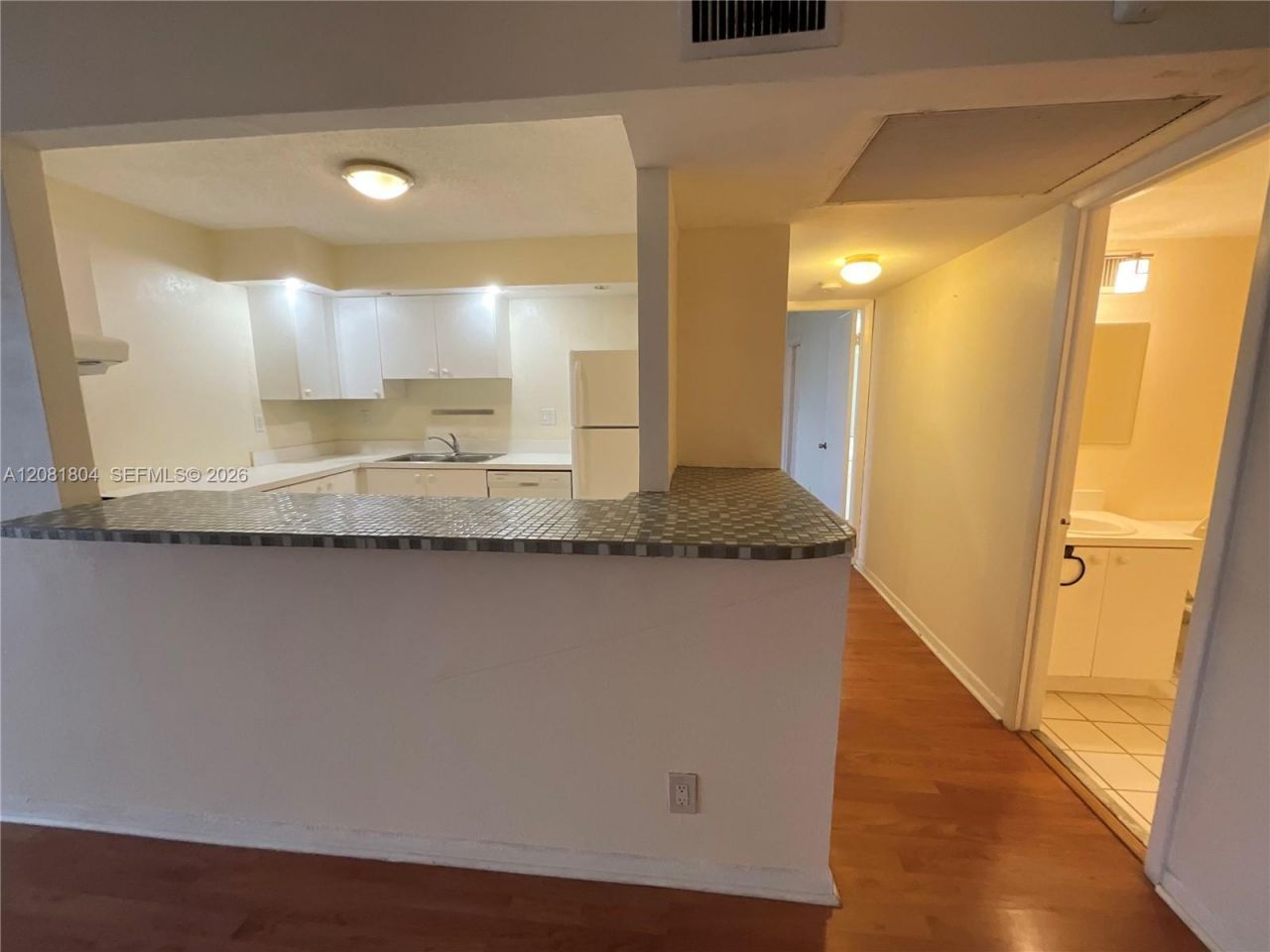 2101 Atlantic Shores Blvd, Unit 507, Hallandale Beach, FL 33009 Photo
