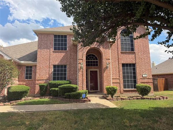311 Holly Leaf Trail, Forney, TX 75126