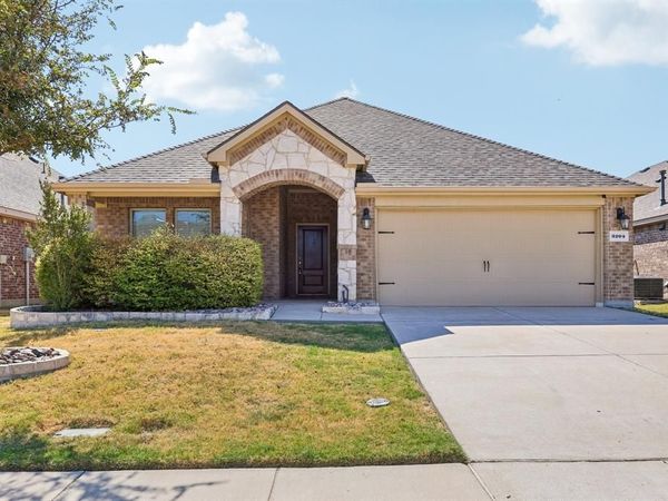 3204 Brazos Drive, Little Elm, TX 75068
