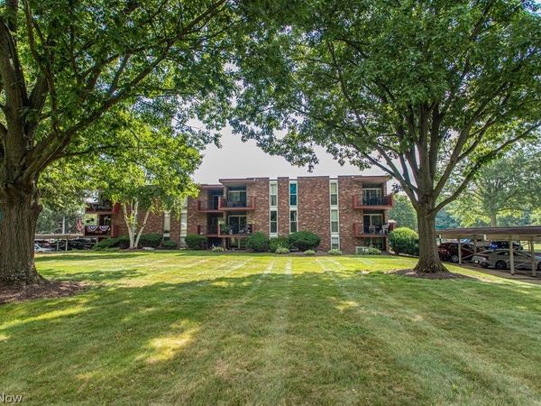 2540 North Road NE, Unit C12, Warren, OH 44483
