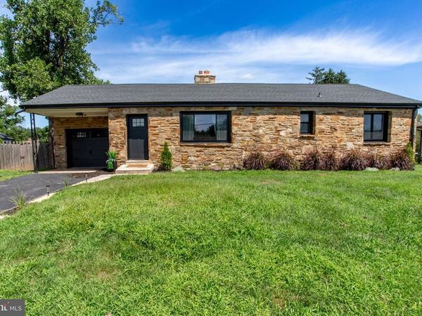 123 HOLLY ROAD , SOUTHAMPTON, PA 18966