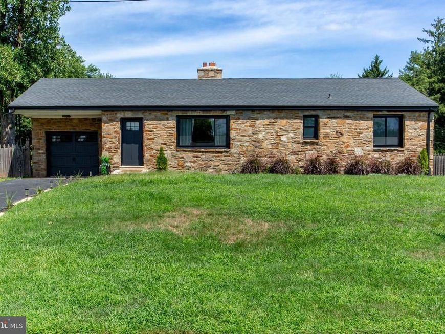 123 Holly Road, Southampton, PA 18966 Main Photo