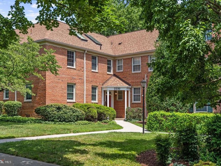 2232 Washington Avenue, Unit 202, Silver Spring, MD 20910 Main Photo