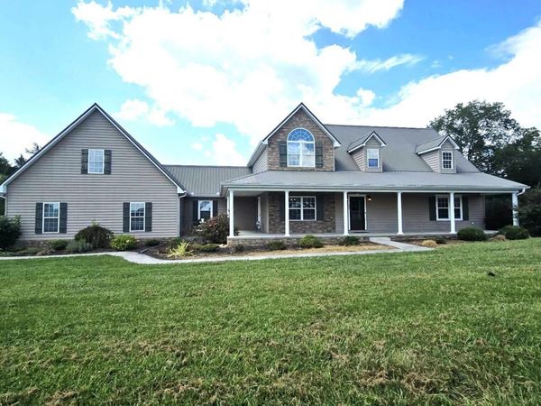733 Simpson Rd, Whitesburg, TN 37891