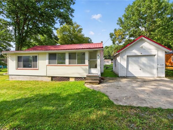 8480 New York Street , Honeoye, NY 14471