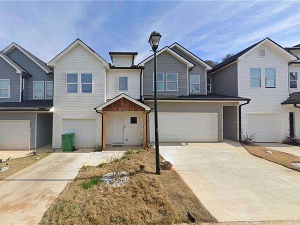 4011 Redan Road, Unit 5, Stone Mountain, GA 30083