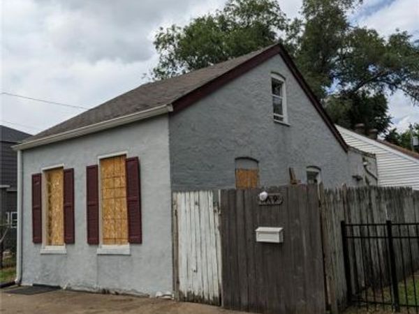 7719 Minnesota Avenue , St Louis, MO 63111