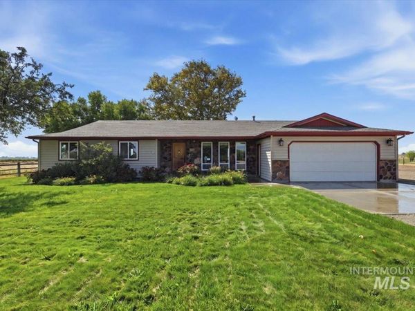 26201 Hop Rd, Caldwell, ID 83607