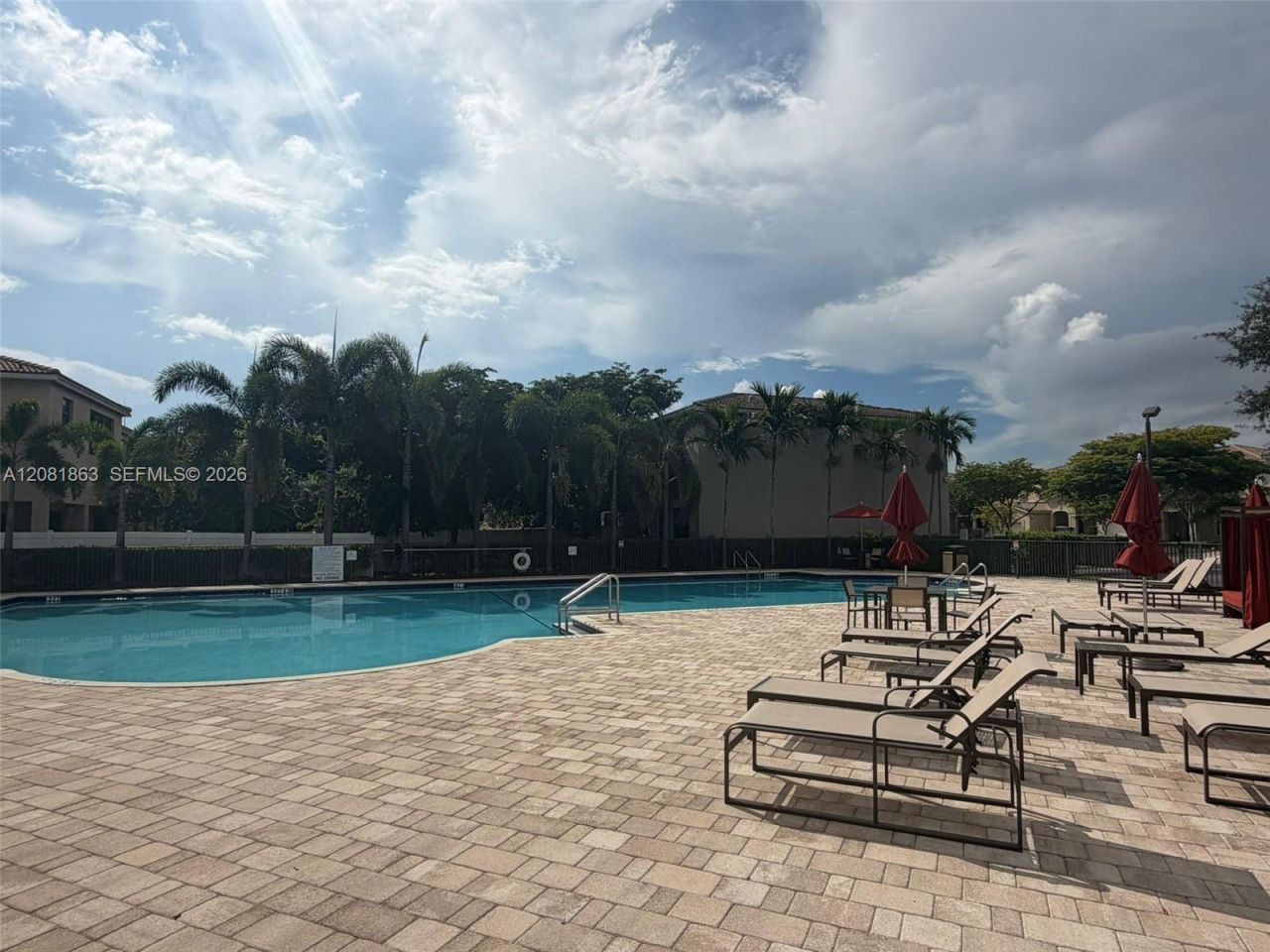 429 NE 194th Ter , Unit 429, Miami, FL 33179 Photo