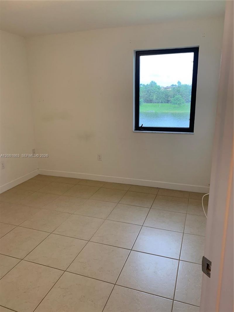 429 NE 194th Ter , Unit 429, Miami, FL 33179 Photo