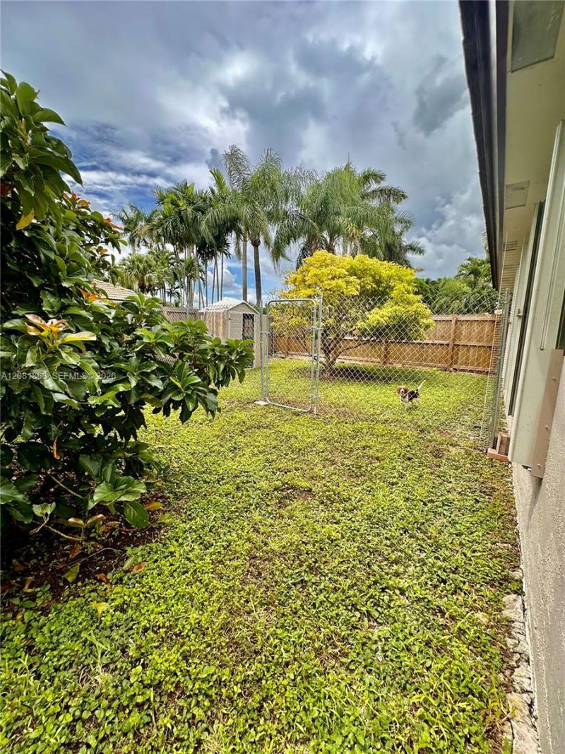 28565 SW 158th Ct, Unit 1, Homestead, FL 33033 Photo