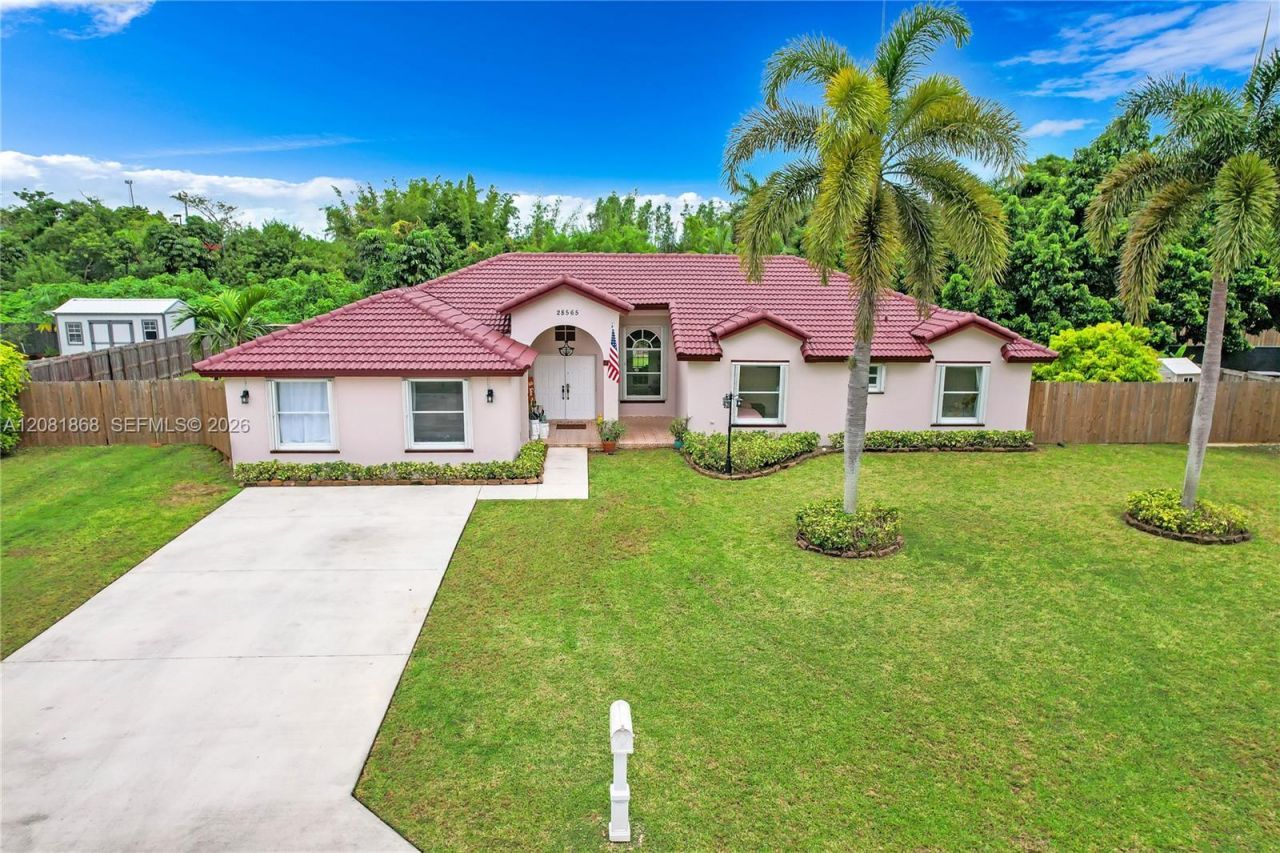 28565 SW 158th Ct, Unit 1, Homestead, FL 33033 Photo
