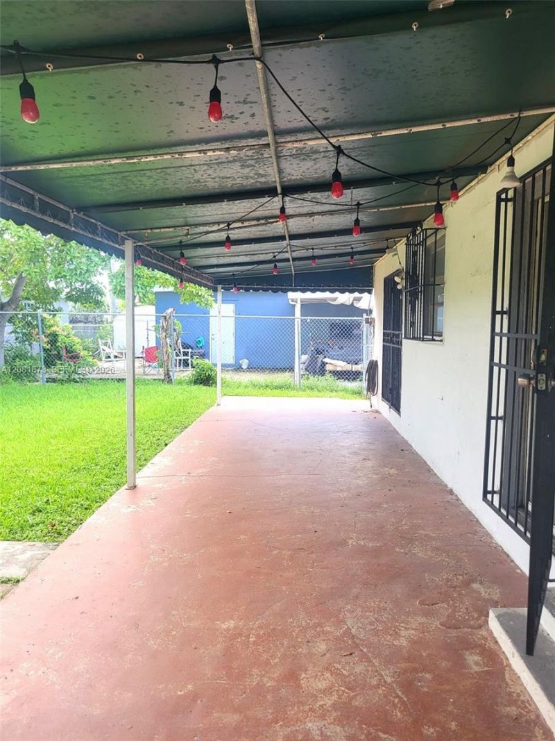 3641 NW 15th St , Miami, FL 33125 Photo