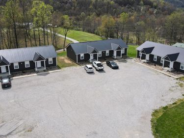 26 Miles Cemetery Road, Barbourville, KY 40906