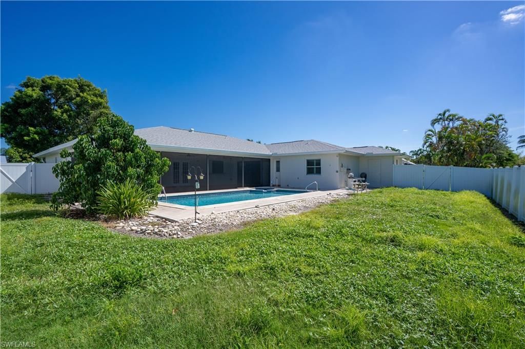 3538 Knollwood Rd, Fort Myers, FL 33919 Photo