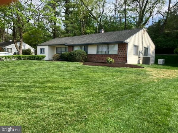 1404 STOTESBURY, GLENSIDE, PA 19038