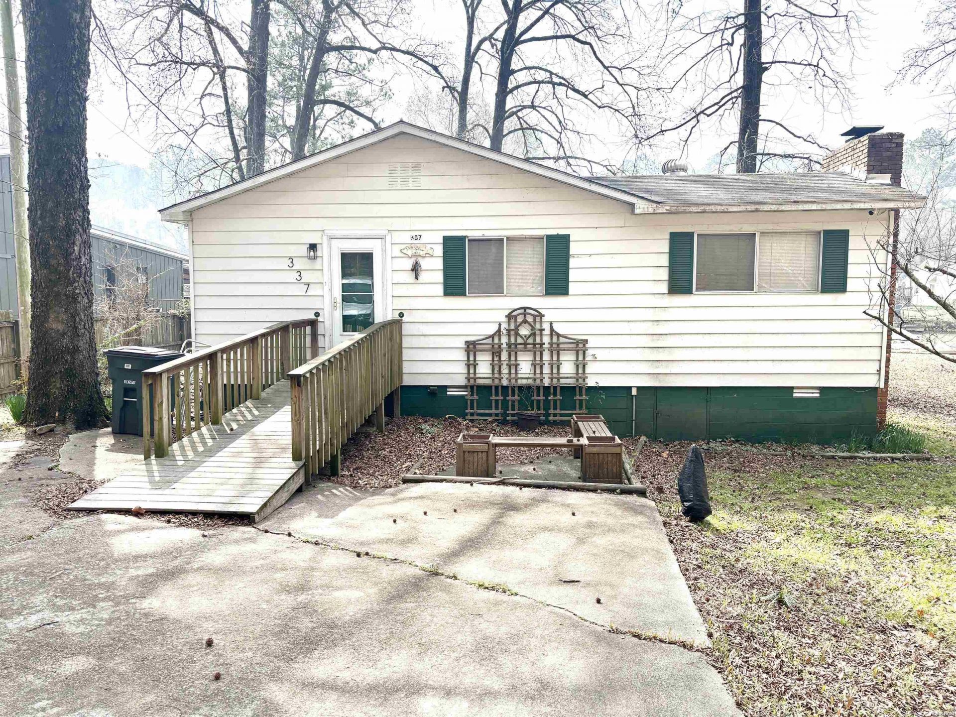 337 GOLD NUGGET Loop Hot Springs, AR 71913