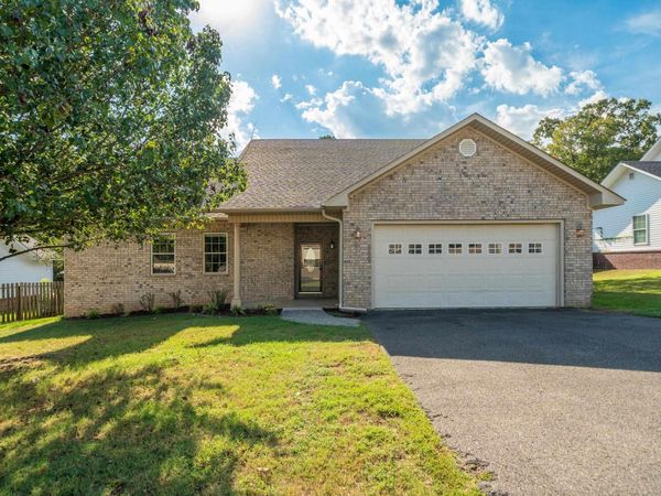 112 FOX CHASE Circle, Hot Springs, AR 71913