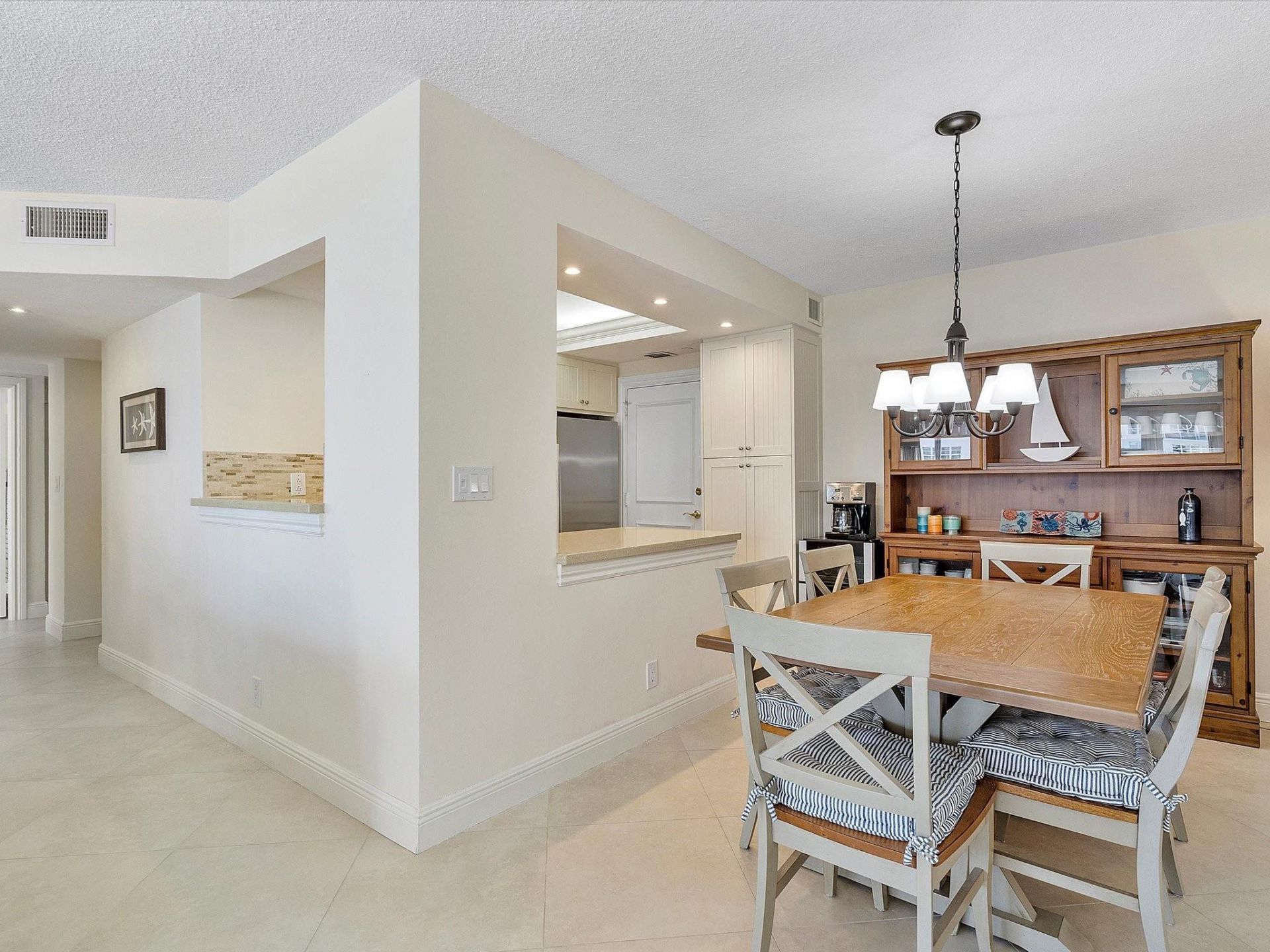 4010 Galt Ocean Drive, Unit 1110, Fort Lauderdale, FL 33308 Photo