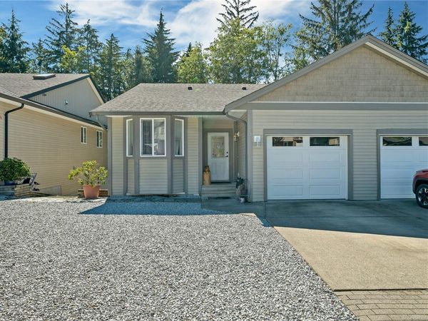 1424 Alder St S, Unit #5, Campbell River, BC V9W 0B4
