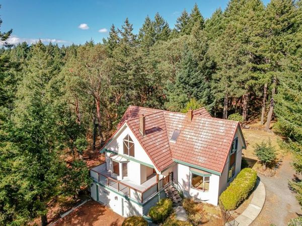 620 Tammy Pl , Highlands, BC V9B 5T9