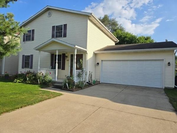 727 Markle Avenue, Elkhart, IN 46517