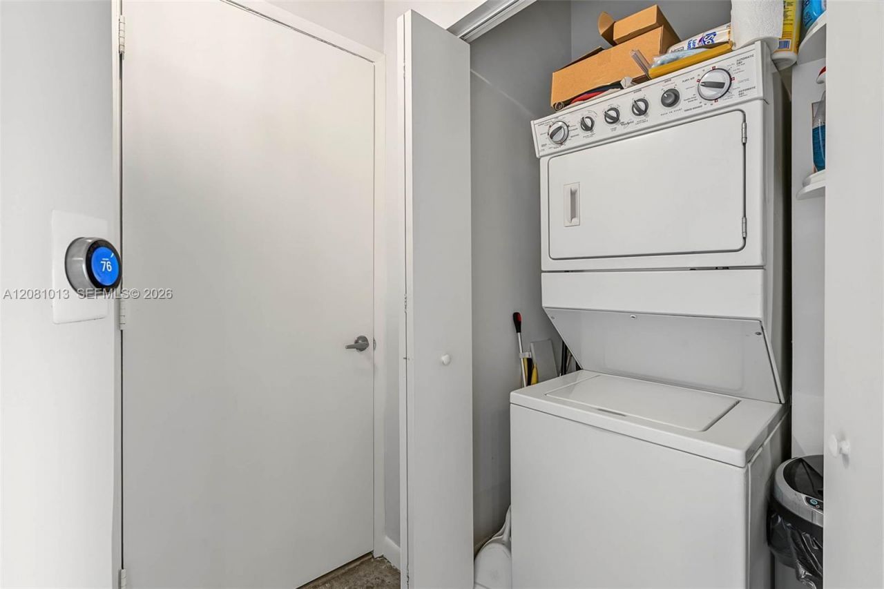 10 SW South River Dr , Unit 1106, Miami, FL 33130 Photo