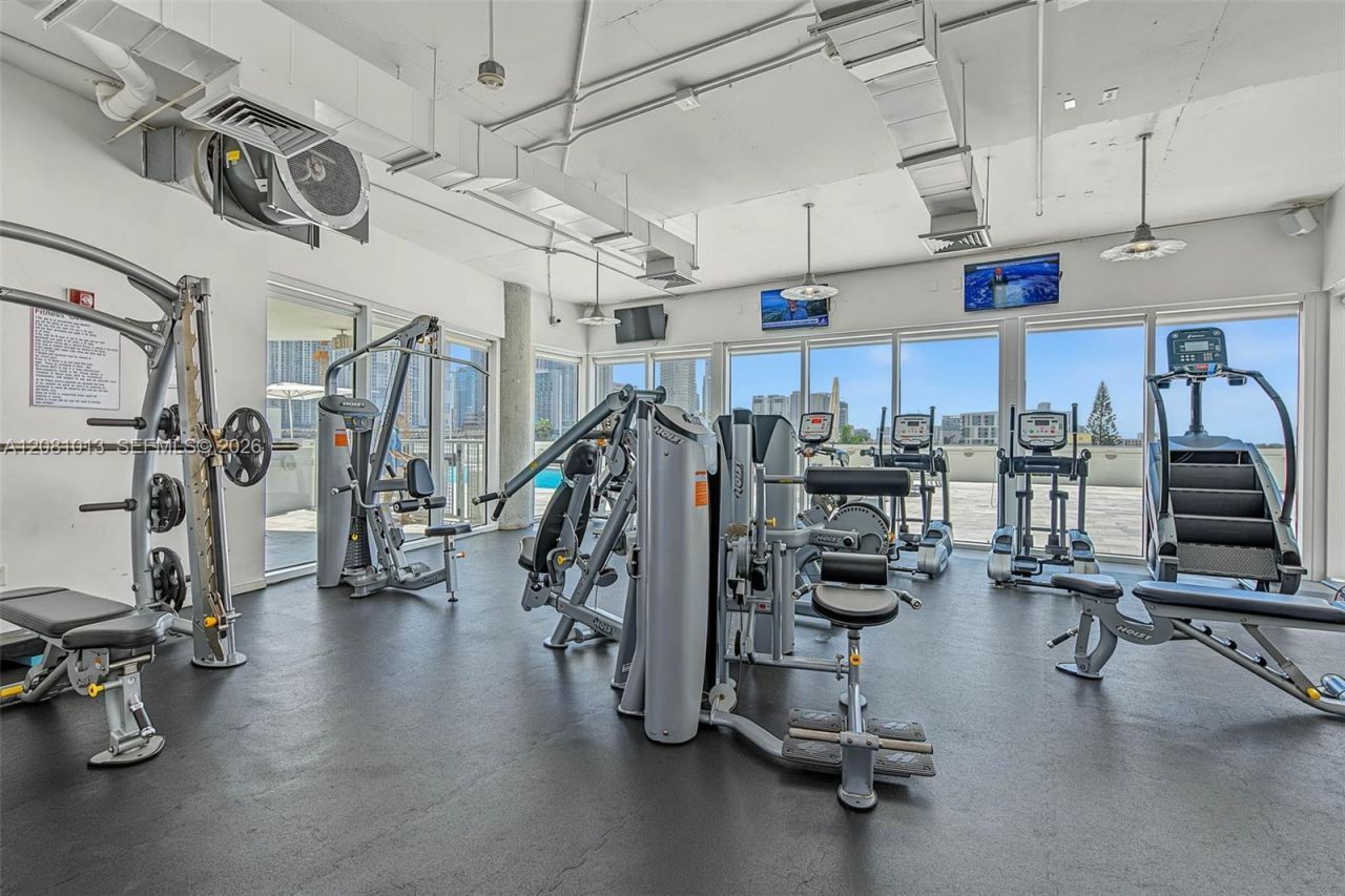 10 SW South River Dr , Unit 1106, Miami, FL 33130 Photo
