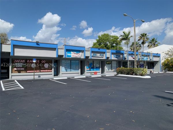 17122 W Dixie , North Miami Beach, FL 33160