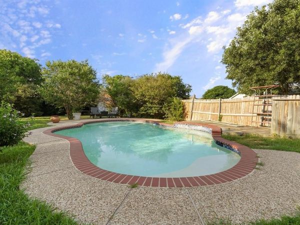1801 Overland Street, Fort Worth, TX 76131