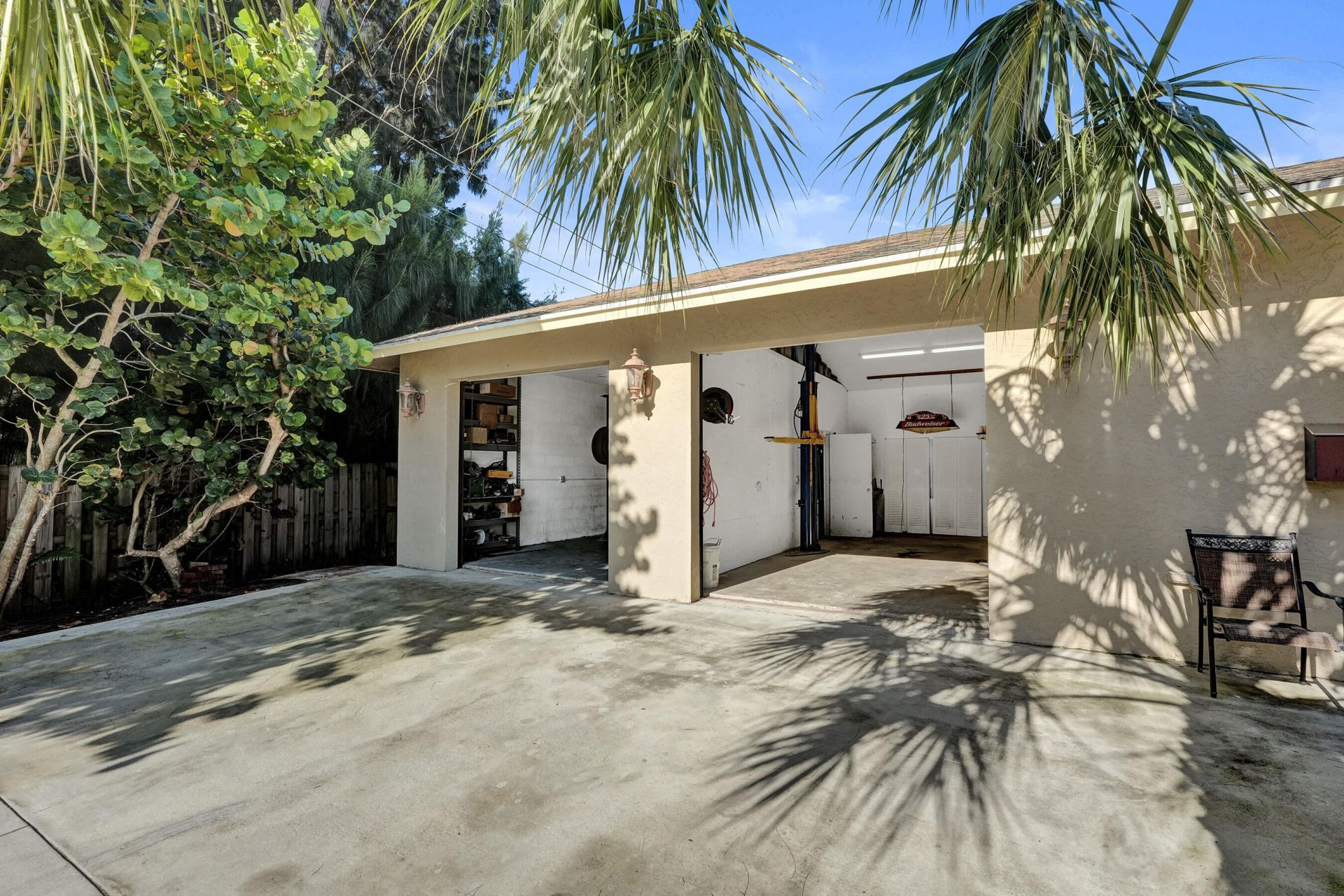 3127 Carol Avenue, Palm Springs, FL 33461 Photo