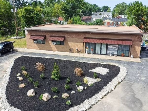 2973 G Street, Lorain, OH 44052