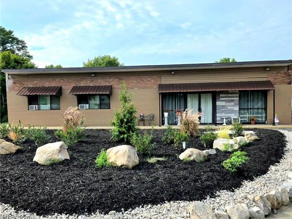 2973 G Street , Lorain, OH 44052
