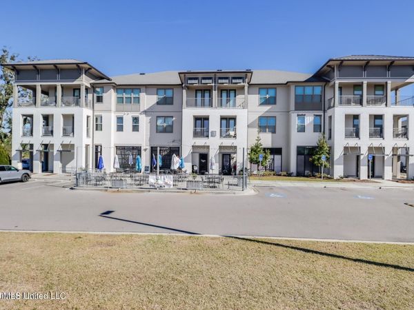 2501 Bienville Boulevard, Ocean Springs, MS 39564