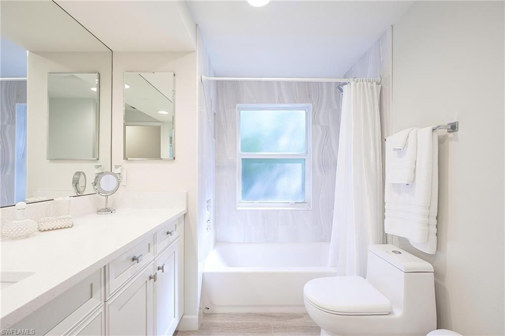 5675 Golden Oaks Ln , Naples, FL 34119 Photo