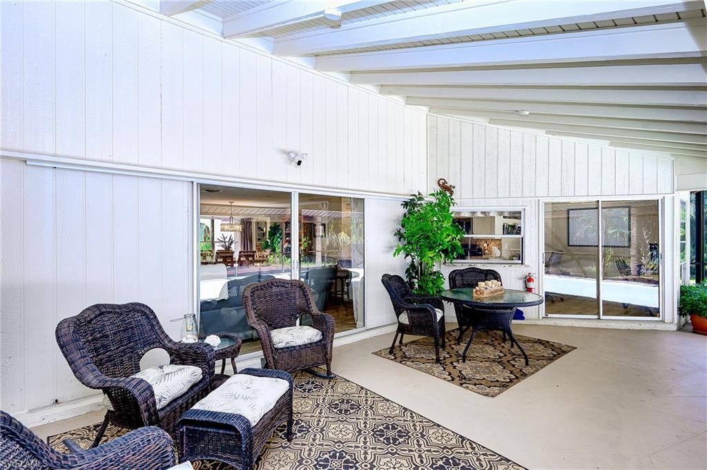 5675 Golden Oaks Ln , Naples, FL 34119 Photo