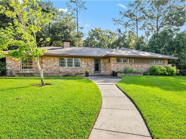 312 E Indian Creek Drive, Mobile, AL 36607
