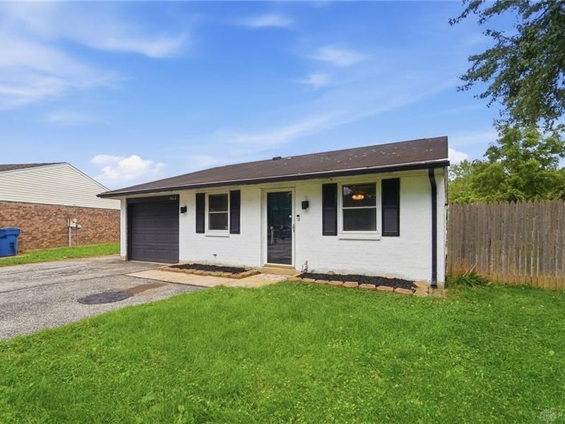 5612 Persian Court, Huber Heights, OH 45424 Photo 3
