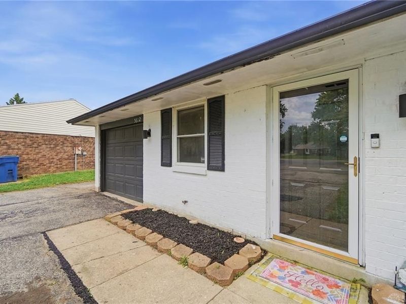5612 Persian Court, Huber Heights, OH 45424 Photo 4