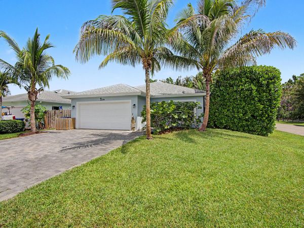 17700 Cornelia Avenue, Jupiter, FL 33458