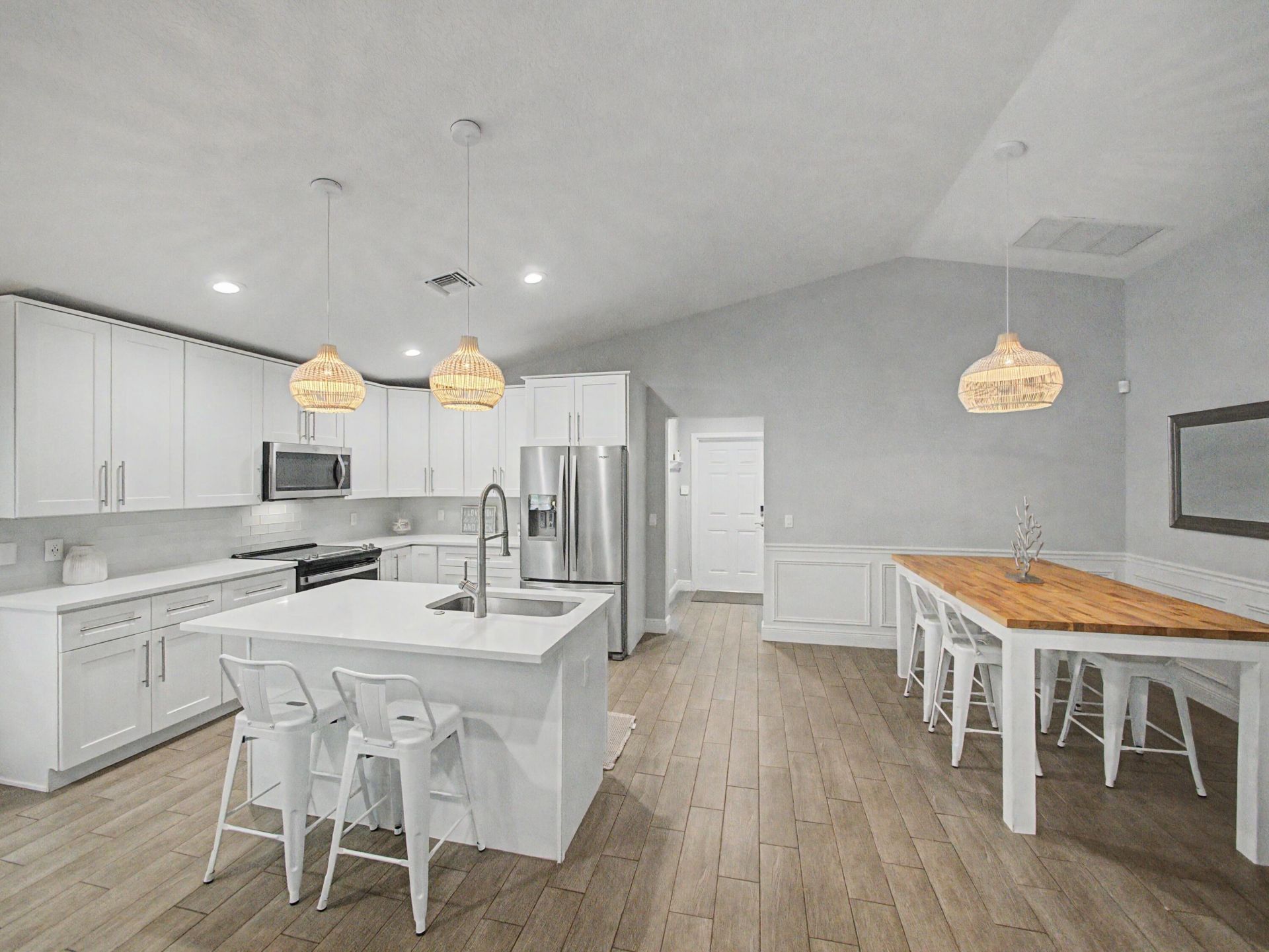 17700 Cornelia Avenue, Jupiter, FL 33458 Photo