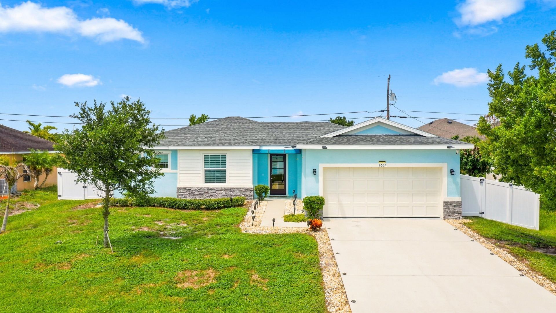 4662 SW Yacolt Drive, Port Saint Lucie, FL 34953 Photo