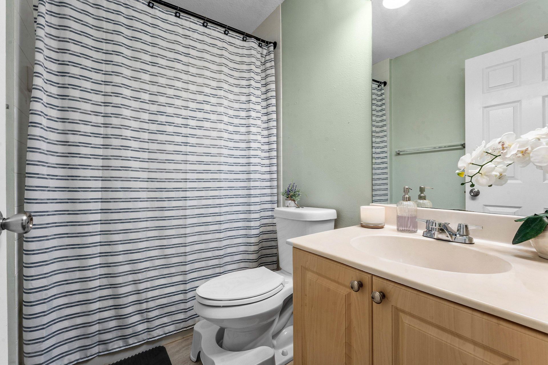 3504 Briar Bay Boulevard, Unit 206, West Palm Beach, FL 33411 Photo