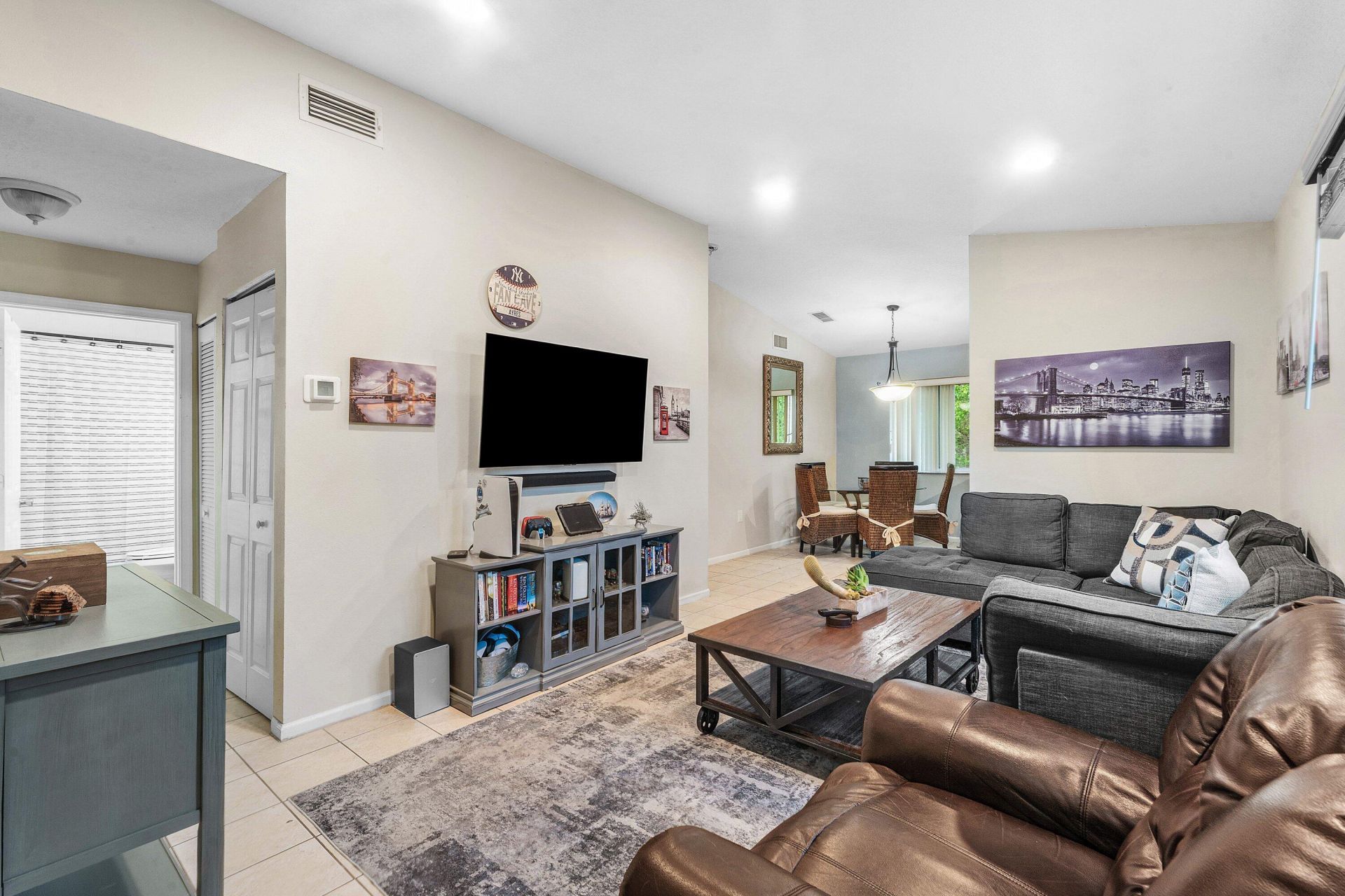 3504 Briar Bay Boulevard, Unit 206, West Palm Beach, FL 33411 Photo
