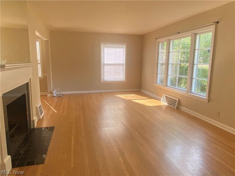 4218 Silsby Road, University Heights, OH 44118 Photo 5